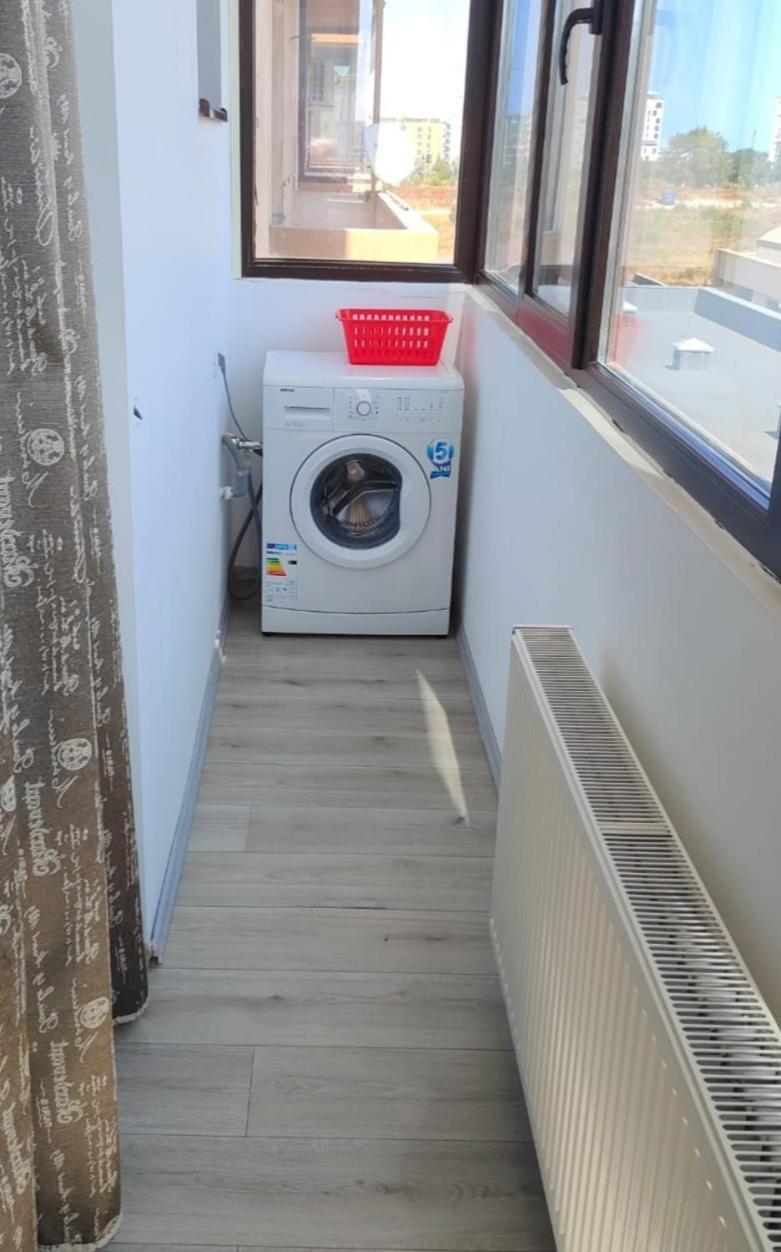 Romantic Tomis Mamaia Apartment Constanta Ngoại thất bức ảnh